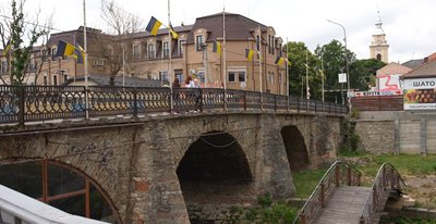 Україна та Угорщина погодили 10 із 11 пунктів щодо прав угорської меншини: що про це думають жителі Берегова Україна та Угорщина погодили 10 із 11 пунктів щодо прав угорської меншини: що про це думають жителі Берегова
