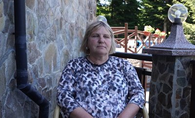 "Тільки сюди приїхавши, я відкрила свій біль": як медики з прифронтових регіонів відновлювались на ретриті на Буковині "Тільки сюди приїхавши, я відкрила свій біль": як медики з прифронтових регіонів відновлювались на ретриті на Буковині