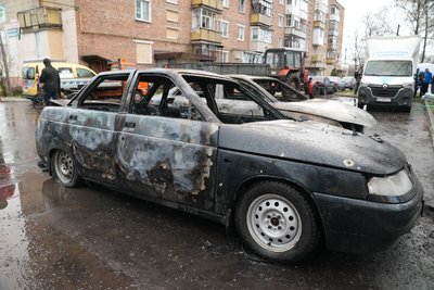 "Гул і відчуття, що падає "шахед". Російські безпілотники атакували Конотоп. Репортаж з місця події "Гул і відчуття, що падає "шахед". Російські безпілотники атакували Конотоп. Репортаж з місця події