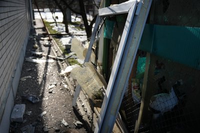 “Був вибух сусіду в стінку”. Наслідки обстрілу Сум 8 березня “Був вибух сусіду в стінку”. Наслідки обстрілу Сум 8 березня