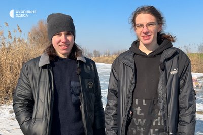 "Такої зими в нас давно не було": як озеро в Ізмаїлі перетворилося на льодову ковзанку "Такої зими в нас давно не було": як озеро в Ізмаїлі перетворилося на льодову ковзанку