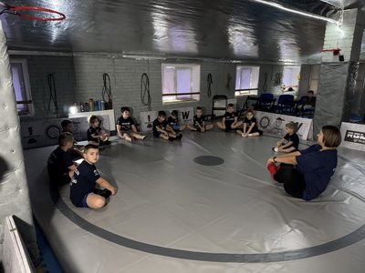 У Сумах для дітей провели спортивне свято "Winter Wrestling Day" У Сумах для дітей провели спортивне свято "Winter Wrestling Day"