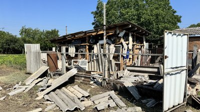 "Бабі «подарунок» на 75 років": жителі Диканської ТГ розповіли про наслідки обстрілу РФ "Бабі «подарунок» на 75 років": жителі Диканської ТГ розповіли про наслідки обстрілу РФ