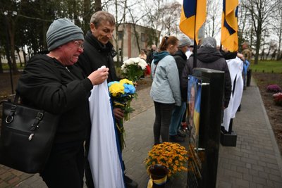 У селі на Черкащині відкрили Алею пам'яті Героїв російсько-української війни У селі на Черкащині відкрили Алею пам'яті Героїв російсько-української війни