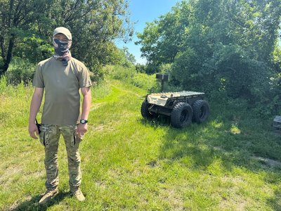 "За ними майбутнє": оператори БпЛА з Черкащини вперше відзначили День Сил безпілотних систем ЗСУ "За ними майбутнє": оператори БпЛА з Черкащини вперше відзначили День Сил безпілотних систем ЗСУ