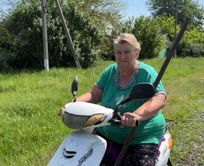 “Найважче повернутись з рейса”: як працівники Укрпошти доставляють пенсії під ударами дронів “Найважче повернутись з рейса”: як працівники Укрпошти доставляють пенсії під ударами дронів