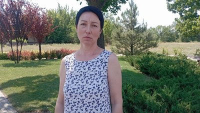 "Небо було повністю чорне через комах". Нашестя сарани на Криворіжжі: з чим пов'язане та чи є небезпека "Небо було повністю чорне через комах". Нашестя сарани на Криворіжжі: з чим пов'язане та чи є небезпека