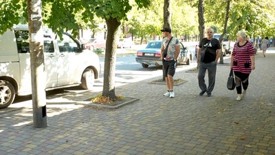 люди евакуація примусова евакуація дітей Добропілля Донецька область 17 вересня 2024 рік люди евакуація примусова евакуація дітей Добропілля Донецька область 17 вересня 2024 рік
