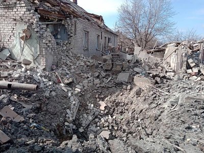 Наслідки обстрілів Дачного. Фото: Facebook / Роман Падун Наслідки обстрілів Дачного. Фото: Facebook / Роман Падун