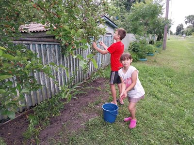 "Все одно хочеться додому". Як живе багатодітна родина з прикордоння Сумщини "Все одно хочеться додому". Як живе багатодітна родина з прикордоння Сумщини