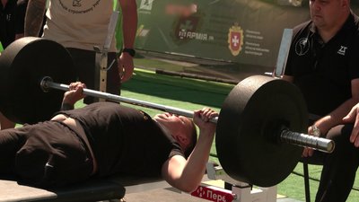 "Сильні України": у Рівному відбулися змагання серед ветеранів та військовослужбовців "Сильні України": у Рівному відбулися змагання серед ветеранів та військовослужбовців