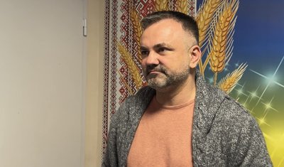 "Мені одірвало руку зразу": жінка, травмована внаслідок обстрілу Сум 13 квітня "Мені одірвало руку зразу": жінка, травмована внаслідок обстрілу Сум 13 квітня