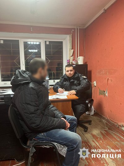 У Харкові побили та зґвалтували жінку на території підприємства: затримали двох чоловіків У Харкові побили та зґвалтували жінку на території підприємства: затримали двох чоловіків