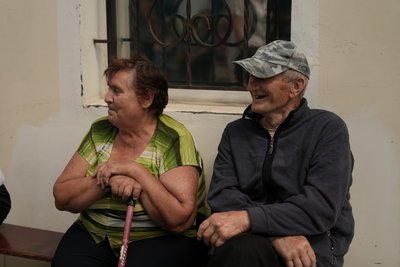 "Я ще там, вдома". Хто і навіщо приїздить з прикордоння до евакуаційного пункту в Сумах "Я ще там, вдома". Хто і навіщо приїздить з прикордоння до евакуаційного пункту в Сумах