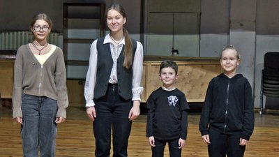 9-річний актор із Луцька отримав майже 100 нагород у всеукраїнських і міжнародних конкурсах 9-річний актор із Луцька отримав майже 100 нагород у всеукраїнських і міжнародних конкурсах