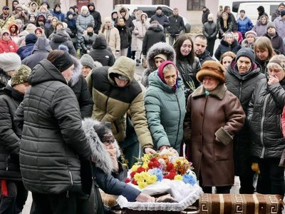 У Мар’янівській громаді на Кіровоградщині попрощалися з 26-річним Богданом Куценком У Мар’янівській громаді на Кіровоградщині попрощалися з 26-річним Богданом Куценком