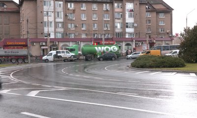 Частина кільця біля "Дріжджзаводу" у Чернівцях