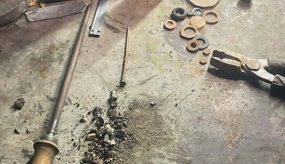 Боєприпаси, вибухи, травми Боєприпаси, вибухи, травми