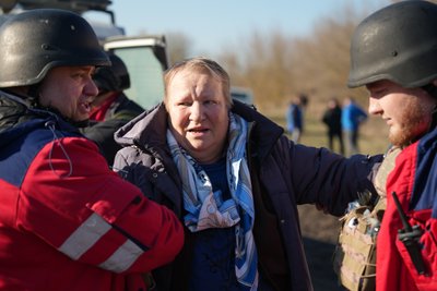 "Янголи приїхали і нас забрали". Як виїжджають з Краснопільської громади на Сумщині "Янголи приїхали і нас забрали". Як виїжджають з Краснопільської громади на Сумщині