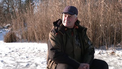 "На лід виходити страшно, коли тонкий, я вже топився": як ловлять рибу на водоймах у Рівному "На лід виходити страшно, коли тонкий, я вже топився": як ловлять рибу на водоймах у Рівному