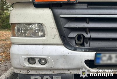 У Черкасах під колеса вантажівки потрапив велосипедист: він не вижив У Черкасах під колеса вантажівки потрапив велосипедист: він не вижив