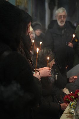 У Сумах поховали військового Дмитра Іванова У Сумах поховали військового Дмитра Іванова