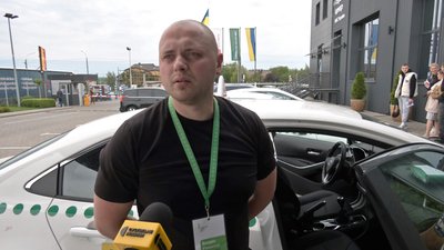 "Тут сидять з ночі": що відбувається з талонами в Луцькому сервісному центрі
