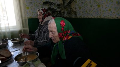 Замість іржавої плити — сучасна: у Новгород-Сіверському терцентрі соцобслуговування відремонтували харчоблок Замість іржавої плити — сучасна: у Новгород-Сіверському терцентрі соцобслуговування відремонтували харчоблок