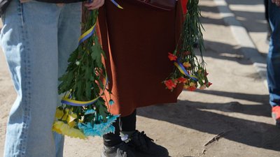“Хай не плачуть матері, як я”: у Сумах попрощалися з Ярославом Архангельським “Хай не плачуть матері, як я”: у Сумах попрощалися з Ярославом Архангельським