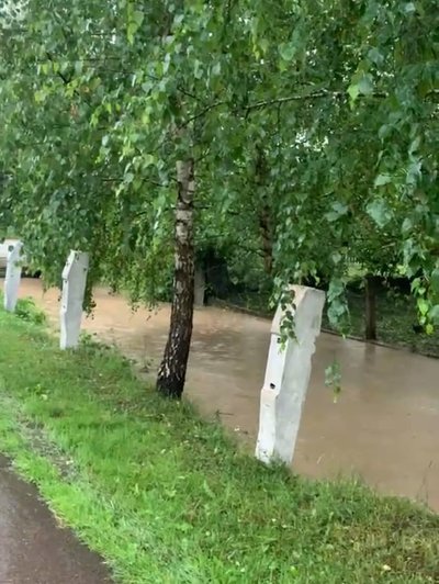 У Дубовецькій громаді підтопило обійстя, городи й дороги У Дубовецькій громаді підтопило обійстя, городи й дороги