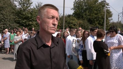 У громаді на Волині відкрили Алею слави в пам'ять про загиблих військових У громаді на Волині відкрили Алею слави в пам'ять про загиблих військових