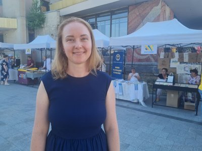 Місцеві виробники презентують свою продукцію на ярмарку "Вироблено в Житомирі" Місцеві виробники презентують свою продукцію на ярмарку "Вироблено в Житомирі"