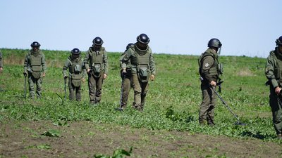 Розмінування сільськогосподарських земель Розмінування сільськогосподарських земель