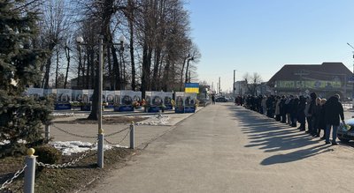 У містах Черкащини провели спільний молебень у третю річницю повномасштабної війни У містах Черкащини провели спільний молебень у третю річницю повномасштабної війни