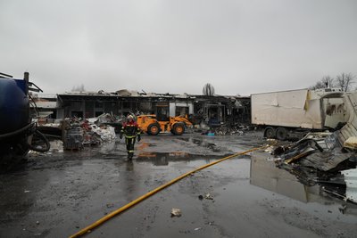 Вісім безпілотників атакували Суми: пошкоджені два підприємства