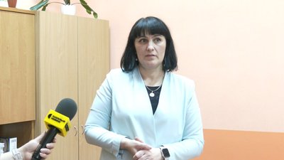 На Житомирщині актор Олексій Суровцев провів "Урок доброти" для учнів гімназії На Житомирщині актор Олексій Суровцев провів "Урок доброти" для учнів гімназії