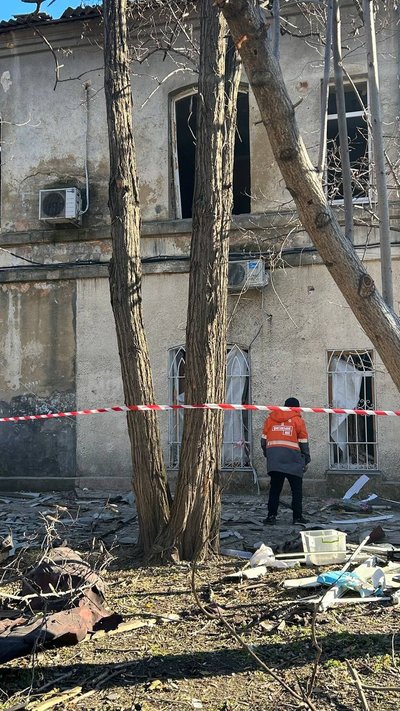 РФ ударила балістикою по Одесі: є поранені РФ ударила балістикою по Одесі: є поранені