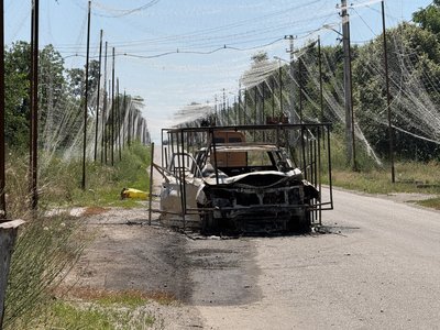 “У нас нічого немає”. Як понад місяць без світла живуть жителі Малотаранівки на Донеччині “У нас нічого немає”. Як понад місяць без світла живуть жителі Малотаранівки на Донеччині