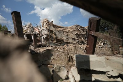 “Такі уламки скрізь, страшне”: війська РФ обстріляли село Пушкарівка на Сумщині