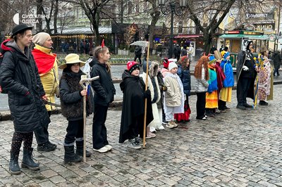 Третє Різдво в полоні: в Одесі відбулася акція на підтримку військовополонених з Азову Третє Різдво в полоні: в Одесі відбулася акція на підтримку військовополонених з Азову