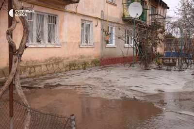 Підтоплені дороги, будинки та дитячі майданчики: наслідки повіню у селищі Ширяєве на Одещині