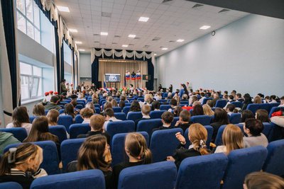 Окупанти в Маріуполі знищили монументальні панно Окупанти в Маріуполі знищили монументальні панно