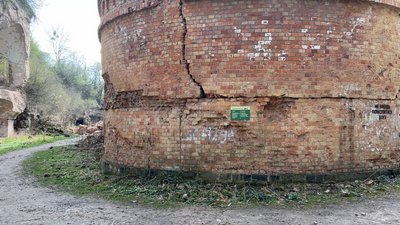 У Дубенському форті обвалилася частина стіни: фоторепортаж У Дубенському форті обвалилася частина стіни: фоторепортаж