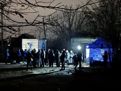 "Після вибуху підійшов до магазину: там лежав знайомий і не міг піднятися" — дніпрянин розповів про удар по місту "Після вибуху підійшов до магазину: там лежав знайомий і не міг піднятися" — дніпрянин розповів про удар по місту