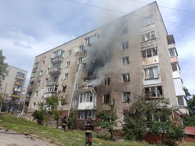 дрон влучив у будинок в Ізюмі