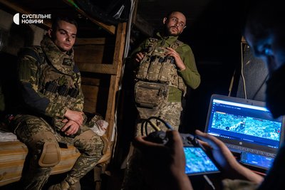 група ударних дронів шукає цілі для ураження поблизу Часового Яру, 225 батальйон