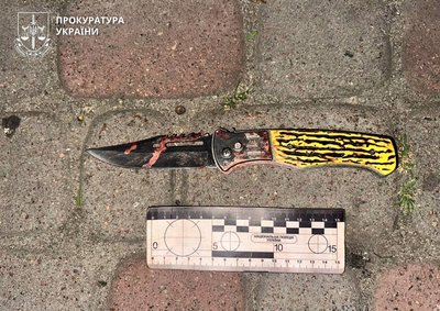 Вдарив ножем в живіт: черкасця підозрюють у нанесенні тяжких тілесні ушкодження
