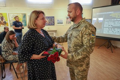 В Одесі вручили нагороди родинам загиблих прикордонників В Одесі вручили нагороди родинам загиблих прикордонників