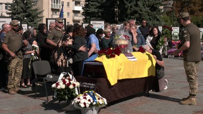 Їх вважали зниклими безвісти: із військовими Максимом Костюком та Ігорем Горевим попрощались у Рівному Їх вважали зниклими безвісти: із військовими Максимом Костюком та Ігорем Горевим попрощались у Рівному
