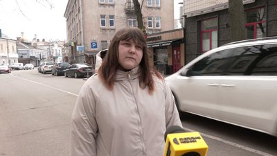 Хочуть зробити безбар'єрною: на вулиці Симона Петлюри облаштовують пішохідну зону Хочуть зробити безбар'єрною: на вулиці Симона Петлюри облаштовують пішохідну зону